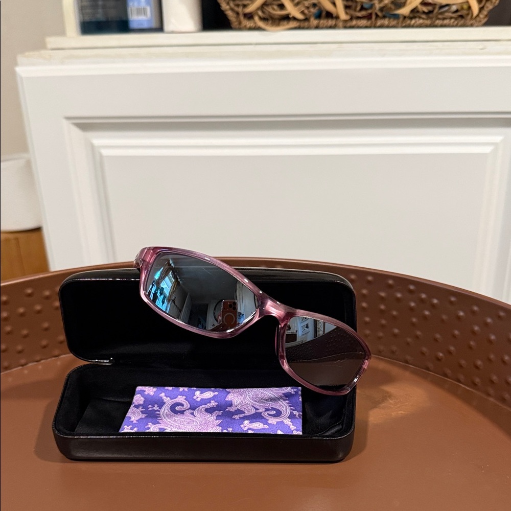 Foster Grant Pink Sunglasses